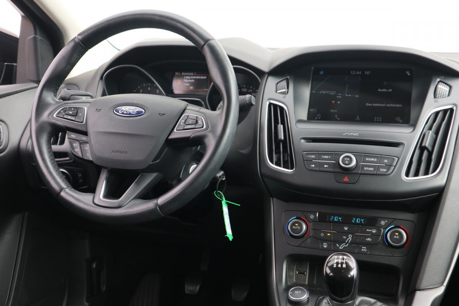 Ford FOCUS Wagon 1.0 Lease Edition NL AUTO | NAVI | PDC | CARPLAY | LMV