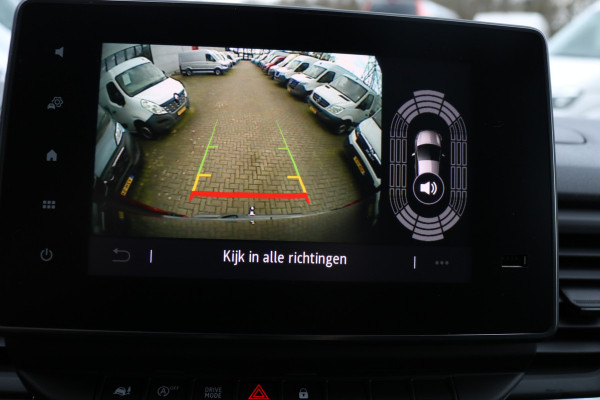 Renault Trafic 2.0 dCi 150pk L2 H1 Airco Automaat Navigatie Camera Trekhaak