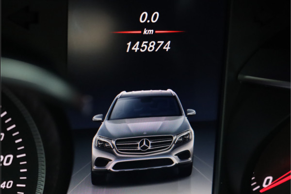 Mercedes-Benz GLC 220 d 4-MATIC Aut9, Panoramadak, Camera, Head-up Display, Trekhaak, Burmester, Dodehoekassistent, Led Intelligent Light System, Etc.