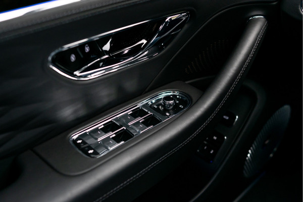 Bentley Flying Spur 4.0 V8 Mulliner Driving Specification|Blackline|Naim Sound
