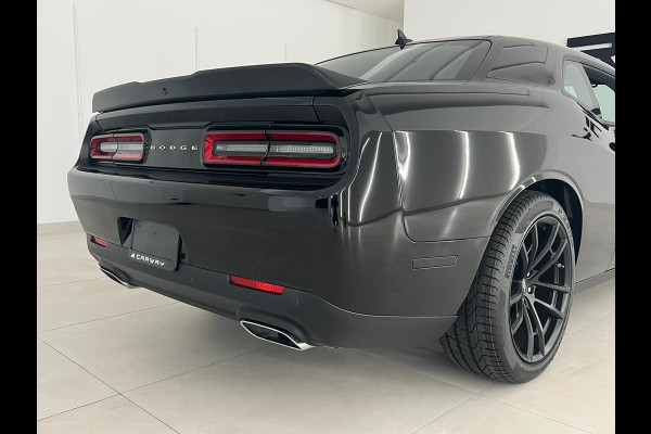 Dodge Challenger V8 Hemi R/T Shaker