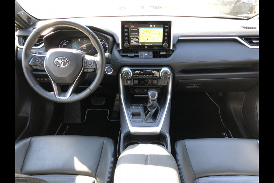 Toyota RAV4 2.5 Hybrid Bi-Tone Plus | JBL, Dodehoekherkenning, 360 Camera, 19 inch, Stuurverwarming, Parkeersensoren, Zeer compleet!