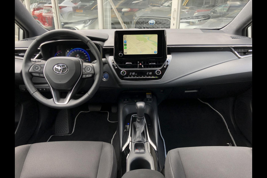 Toyota Corolla 1.8 Hybrid Style Plus | Dodehoekherkenning, Nieuwe multimedia, Parkeersensoren, Keyless, Stoel + Stuurverwarming