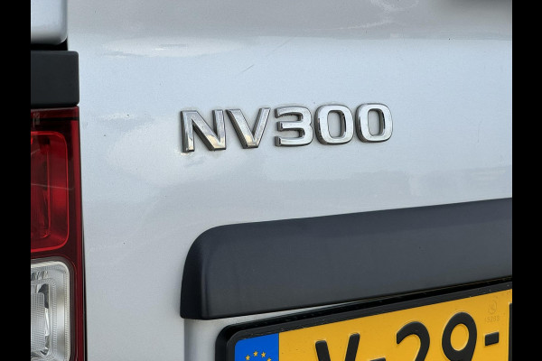 Nissan NV300 1.6 dCi 125 L2H1 DC Comfort S&S Trekhaak Imperiaal Navigatie Airco