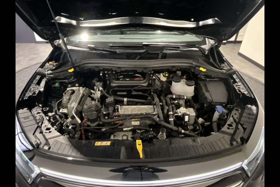 Mercedes-Benz EQA 250 AMG Line 67 kWh | AMG Styling | Achteruitrijcamera | Rijassistentiepakket | Parkeerassistent