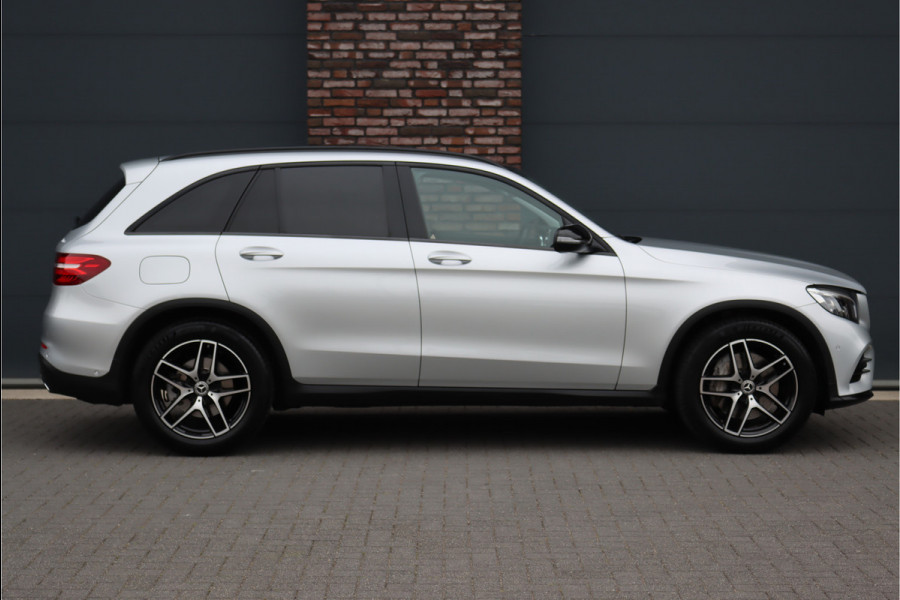 Mercedes-Benz GLC 220 d 4-MATIC Aut9, Panoramadak, Camera, Head-up Display, Trekhaak, Burmester, Dodehoekassistent, Led Intelligent Light System, Etc.