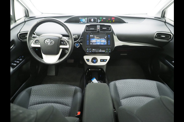 Toyota Prius 1.8 Executive | Adaptive Cruise | Camera | Keyless | Climate