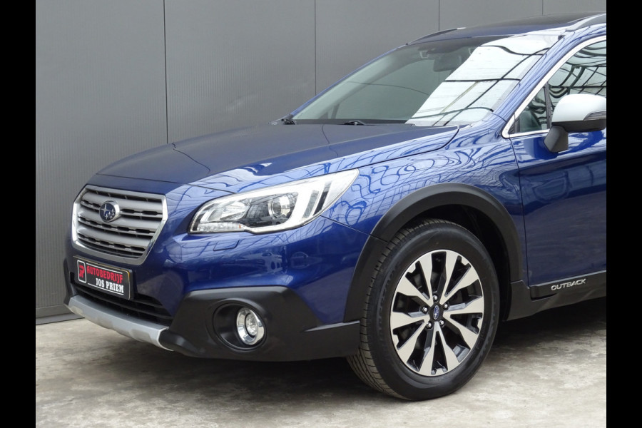Subaru Outback 2.5i Premium * LEER * NAVIGATIE * CAMERA !!
