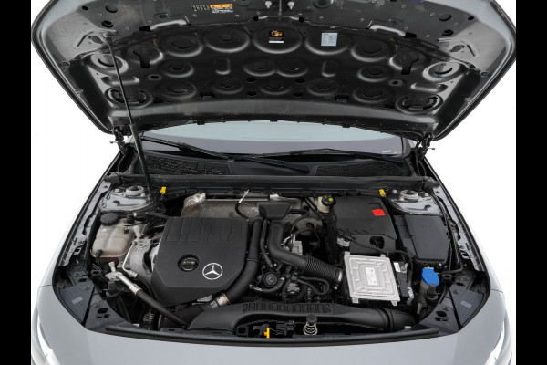 Mercedes-Benz A-Klasse 180 Advantage Style-Pack Aut. *WIDESCREEN-VIRTUAL-COCKPIT | DAB | LEDER-MICROFIBRE | CAMERA | NAVI-FULLMAP | ECC | PDC | CRUISE | APP-CONNECT | SPORT-SEATS | 16"ALU*