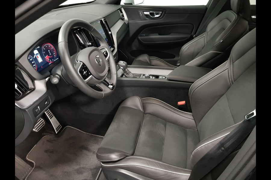 Volvo XC60 2.0 T5 250pk R-Design Geartronic | Navigatie | Climate Control | Camera | Parkeer Sensoren V+A | Virtual Cockpit | Hi performance Sound | Electrisch bedienbare achterklep