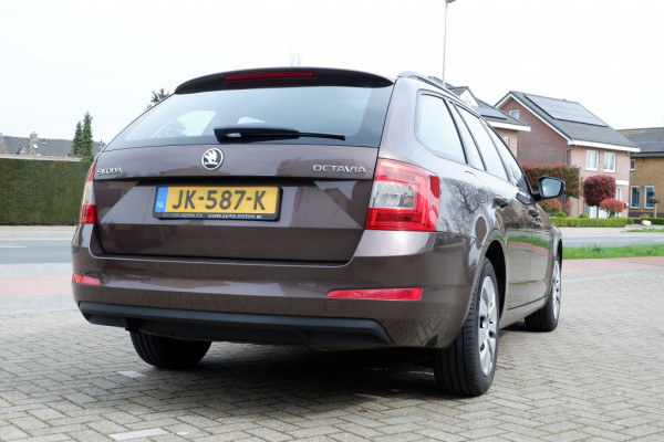 Škoda Octavia Combi 1.2 TSI Grt Ambition Rijklaarprijs incl. 12mnd garantie