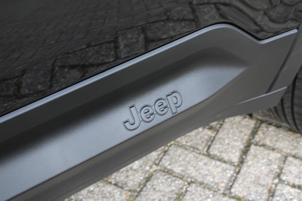 Jeep Avenger 1.2 T 100 Altitude | Carplay | LED | Cruise control adapt | Dab