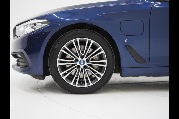 BMW 5 Serie 530e iPerformance High Executive | Shadow-Line | Sportstoelen | Leder | LED