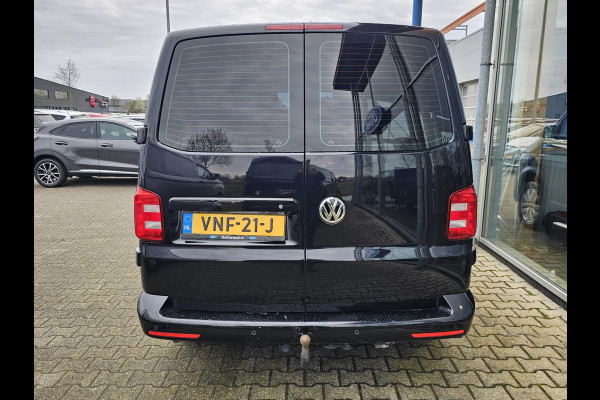 Volkswagen Transporter 2.0 TDI L1H1 204 pk DSG automaat | Trekhaak | Full led | Camera | Navigatie | Stuurwielbediening | Sidebars | Bijrijdersbank | Nette auto!