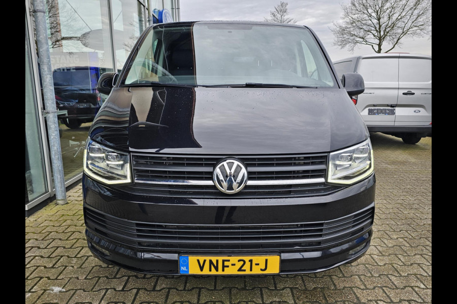 Volkswagen Transporter 2.0 TDI L1H1 204 pk DSG automaat | Trekhaak | Full led | Camera | Navigatie | Stuurwielbediening | Sidebars | Bijrijdersbank | Nette auto!