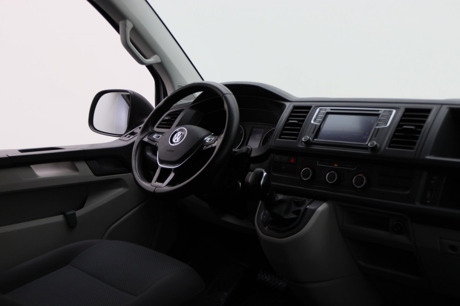 Volkswagen Transporter 2.0 TDI L2H1 DC Comfortline Plus Airco, ACC, Apple Carplay, Bluetooth, PDC, USB/AUX