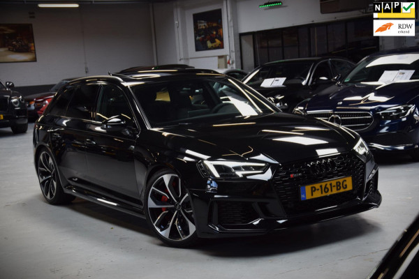 Audi RS4 Avant 2.9 TFSI RS 4 Quattro Panoramadak|Massage|Matrix|Black|450pk!!|B&O|