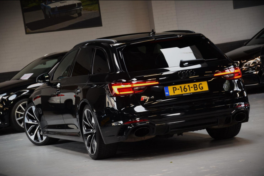 Audi RS4 Avant 2.9 TFSI RS 4 Quattro Panoramadak|Massage|Matrix|Black|450pk!!|B&O|