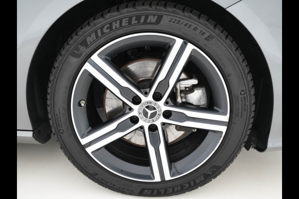 Mercedes-Benz CLA-Klasse Shooting Brake 220 d Premium Plus Aut. *PANO | ARTICO-VOLLEDER | BURMESTER-SURROUND | WIDE-SCREEN-COCKPIT | AMBIENT-LIGHT | SURROUND-VIEW | MEMORY-PACK | KEYLESS | MULTI-BEAM | BLIND-SPOT | DAB | NAVI-FULLMAP | ADAPTIVE-CRUIS
