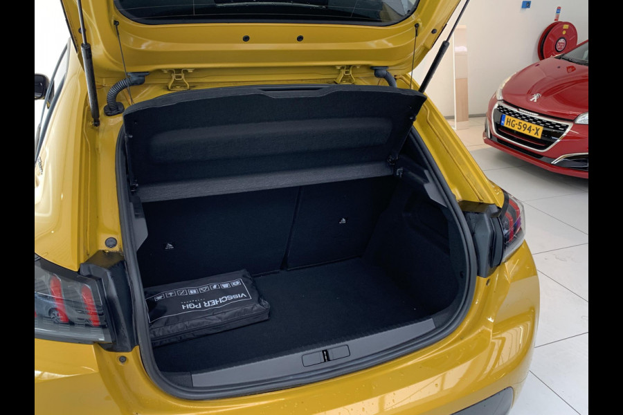 Peugeot 208 1.2 TURBO GT-Line | Apple Carplay/Android Auto | Achteruitrijcamera | Parkeersensoren voor en achter | Cruise Control