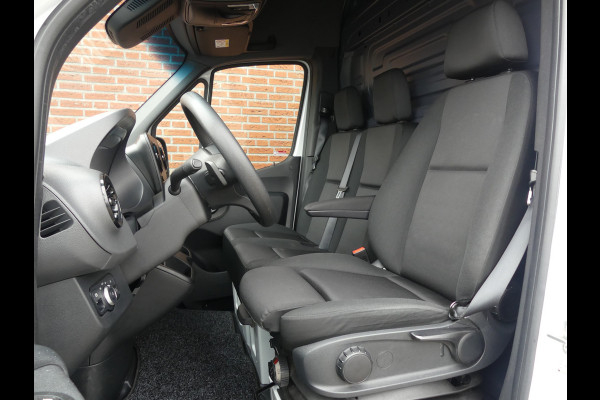 Mercedes-Benz Sprinter 317 CDI L3H2 Automaat Cruise control/Camera/PDC/Airco