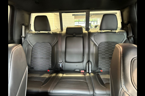 Dodge Ram 1500 5.7 V8 4x4 Crew Cab 5'7 Sport | Soft Cover | Full option | Camera | Trekhaak | White Edition |