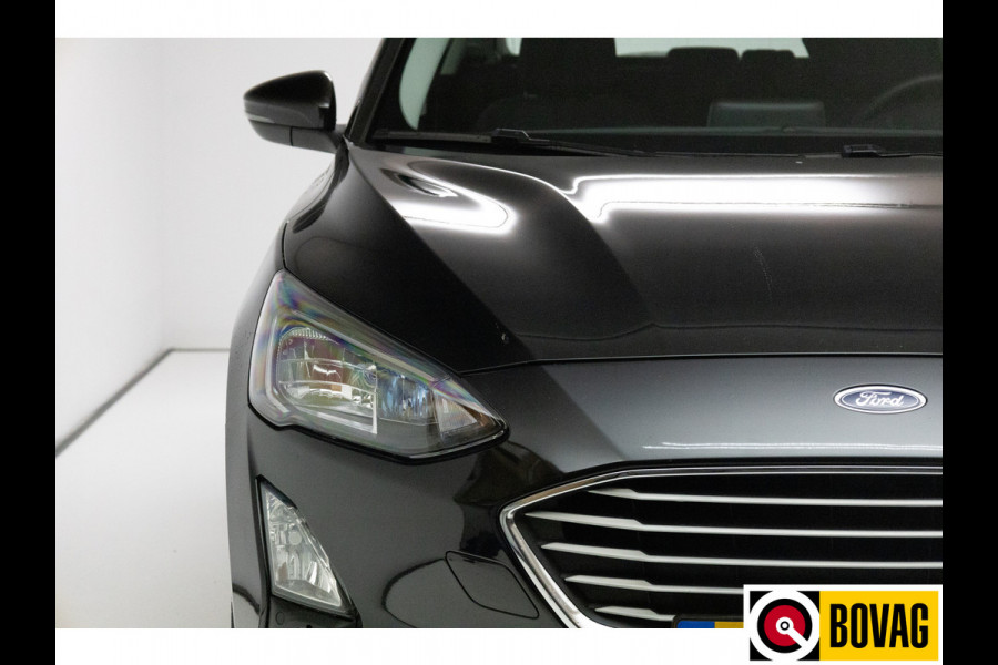 Ford Focus 1.0 EcoBoost Hybrid Business Camera , Navigatie , Cruise control , Airco , PDC V+A