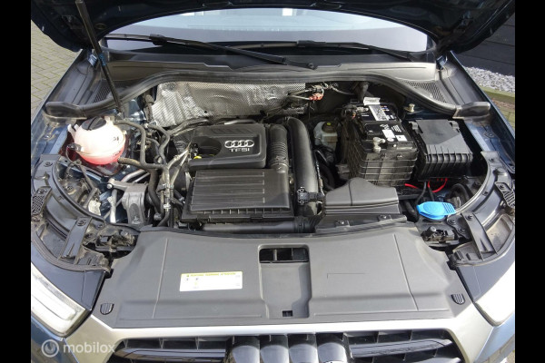 Audi Q3 1.4 TFSI 150 PK AUTOMAAT / S Line / Leder / Keyless / 82.848 KM NAP!!