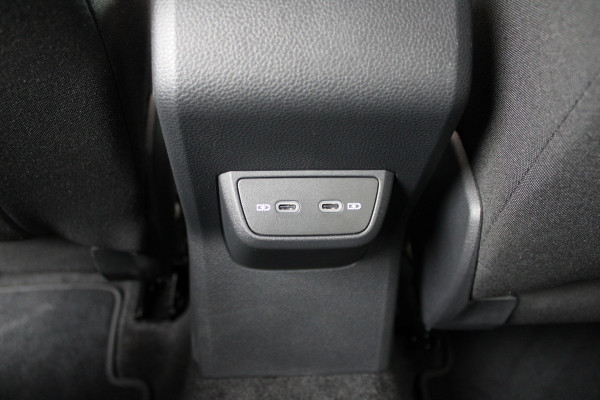 Volkswagen Polo 1.0 TSI Style | DSG automaat | Apple Carplay | Stoelverwarming
