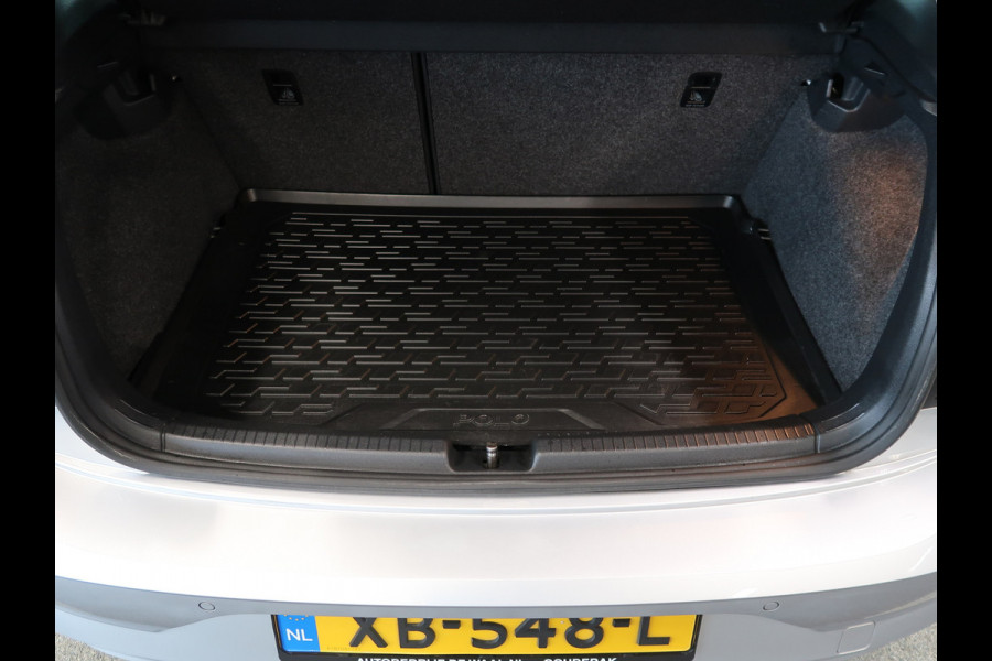 Volkswagen Polo 1.0 TSi 115pk Comfortline Bns. 5-drs. LED/CAMERA/NAVI/CARPLAY/PDC/ADAPT.CRUISE