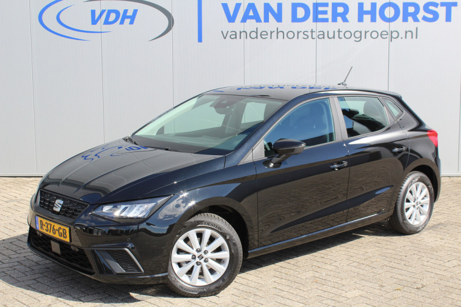 Seat Ibiza 1.0-96pk TSI Style. NIEUWSTE MODEL In nieuwstaat ! Volautm. airco, camera, elektr. ramen v+a, LED verlichting, stoelverwarming, metallic lak, Isofix, LM wielen, Apple Carplay / Android auto etc.