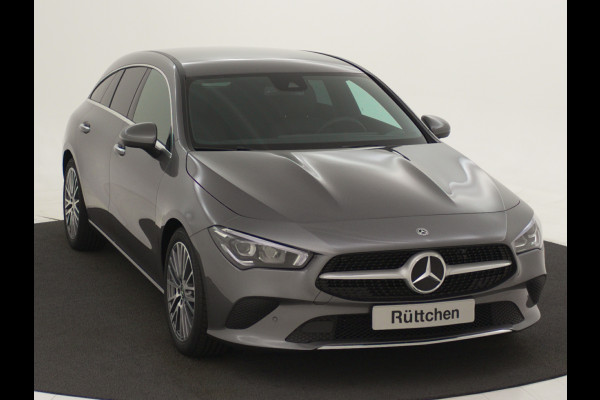 Mercedes-Benz CLA-Klasse Shooting Brake 220 Premium | Progressive Line | Digitale radio | Privacy glas | Connectiviteitspakket smartphone | Uw voordeel € 4.602 inclusief tijdelijke Cash Bonus ! Nu tijdelijk te financiëren tegen 3,90% rente (actie loopt t/m 15-5-2020)