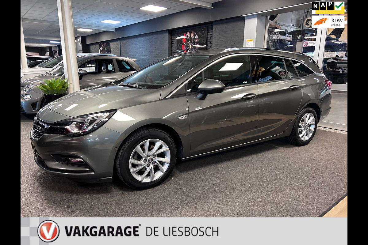 Opel Astra Sports Tourer 1.4 Innovation/Leder/stoel en stuurverwarming/trekhaak/maximaal trekgewicht 1400kg