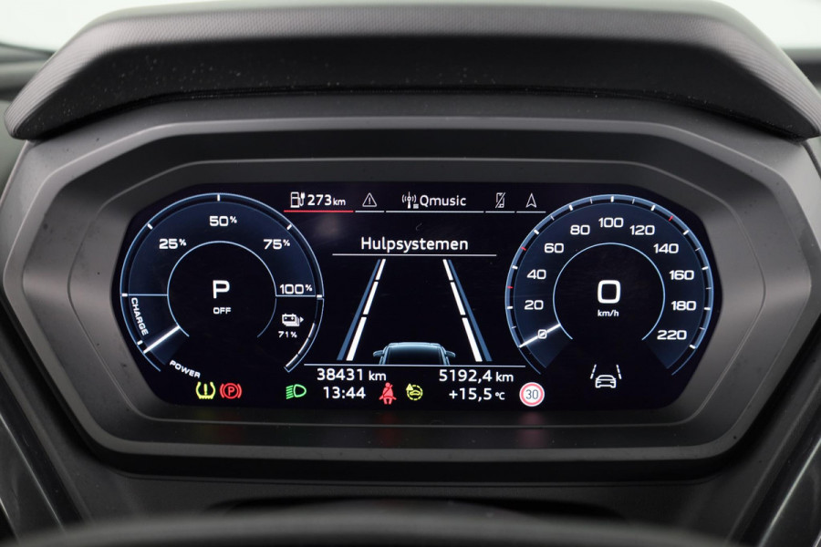 Audi Q4 e-tron 40 Launch edition S Competition 77 kWh 204pk | Navigatie | Parkeercamera | Matrix led | Warmtepomp | Stoelverwarming