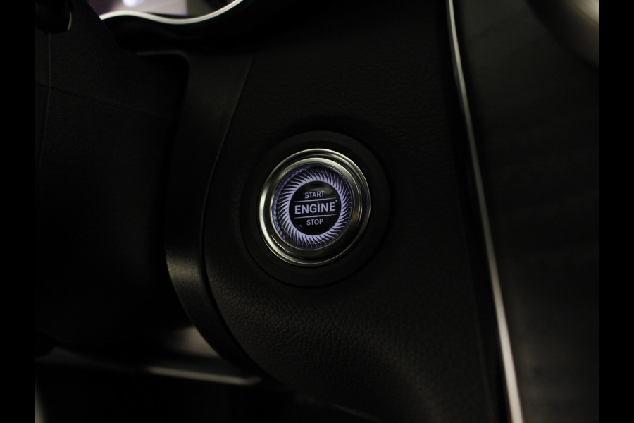 Mercedes-Benz C-Klasse 180 Business Solution AMG | Navigatie | Parkeerpakket | LED Koplampen | Stoelverwarming | Nu tijdelijk te financiëren tegen 3,90% rente (actie loopt t/m 15-5-2020)