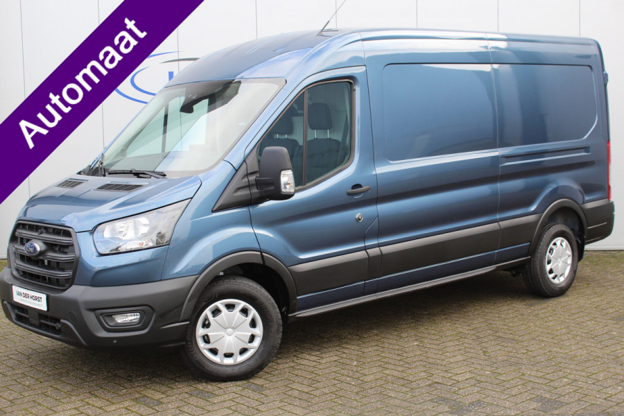 Ford Transit 350 2.0-170pk TDCI L3H2 Trend. AUTOMAAT ! Net ingereden, uit voorraad leverbaar ! Volautm. airco, metallic lak, lane- en side assist, adaptive cruise, navigatie by Apple carplay/Android auto cntrl, bijrijdersbank, USB aansluiting etc.