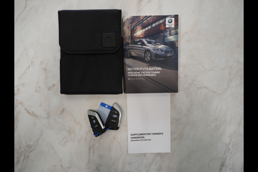 BMW 2 Serie Active Tourer 225xe iPerformance High Executive | Panoramadak | Keyless | LED | Climate | Cruise