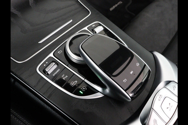 Mercedes-Benz C-Klasse 200 Cabrio AMG FACELIFT (Dealer onderhouden, Navi Groot, Camera, Nekverwarming, CruiseC, PDC, Etc)