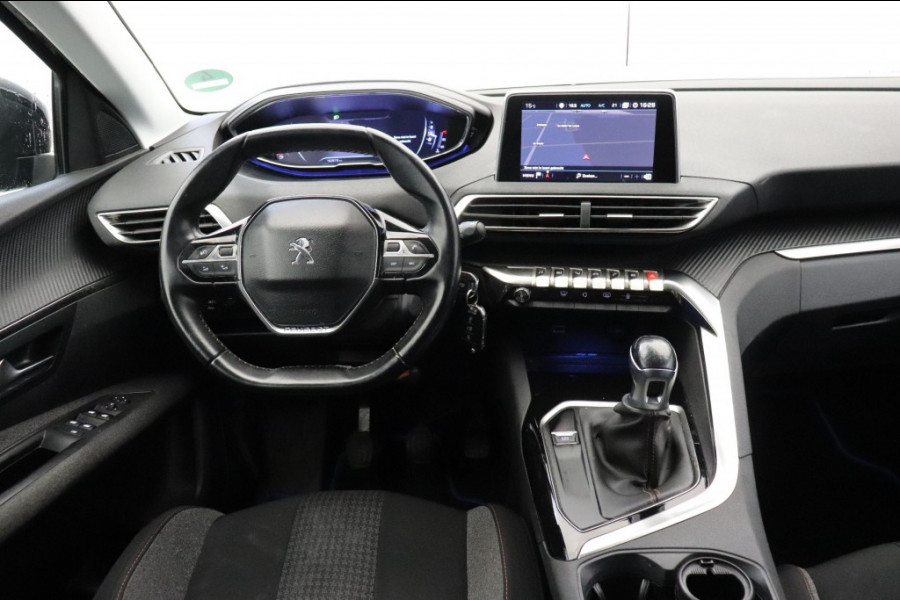 Peugeot 3008 1.6 BlueHDi Executive - CarPlay, Digital Cockpit