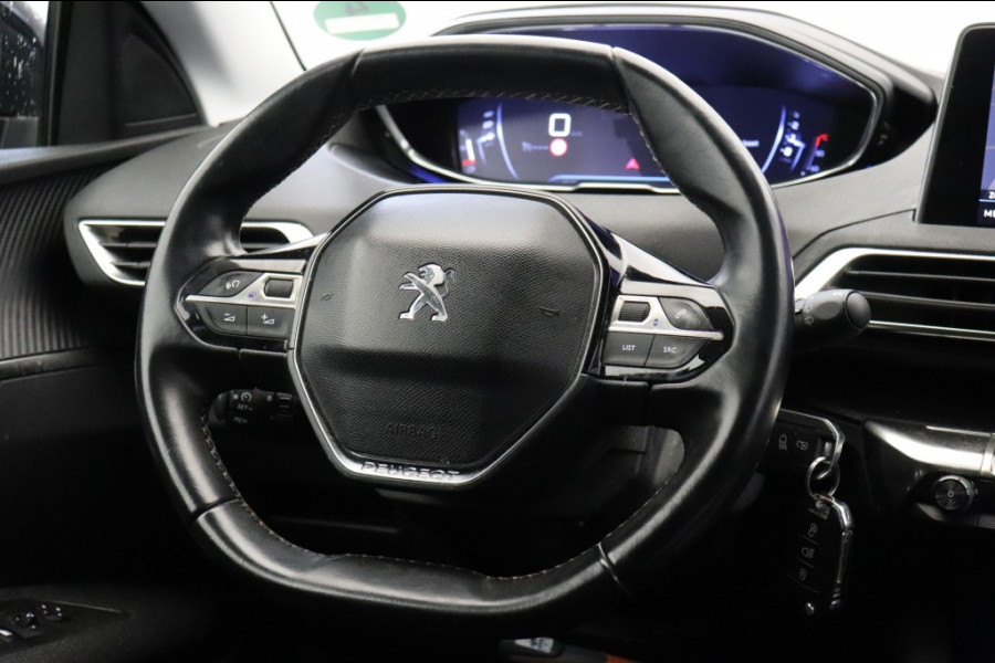 Peugeot 3008 1.6 BlueHDi Executive - CarPlay, Digital Cockpit