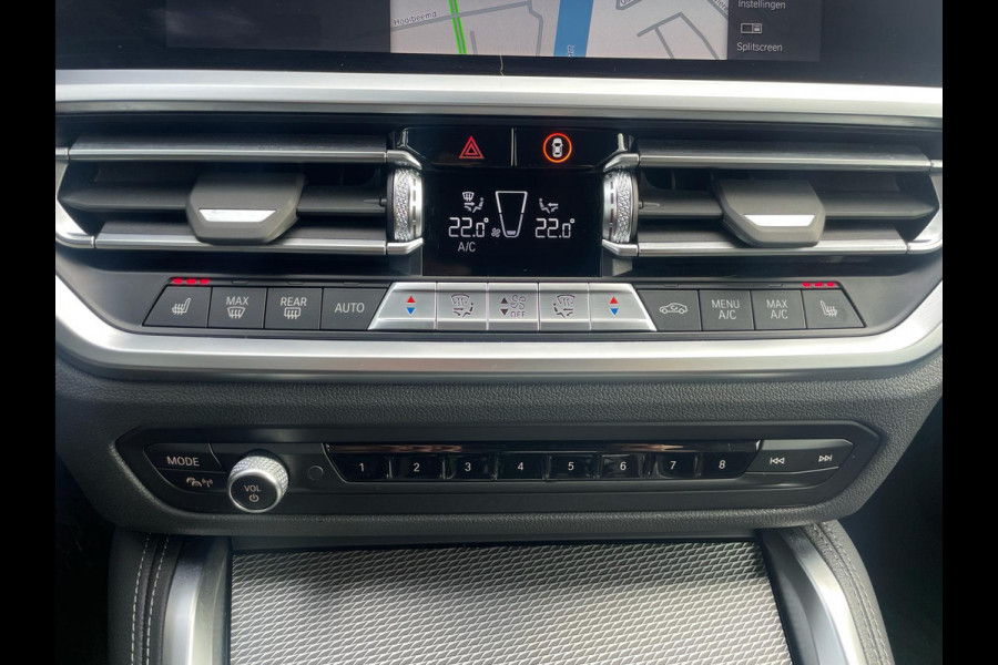 BMW 4 Serie Cabrio 420i High Executive M pakket Camera Parksensensor Carplay