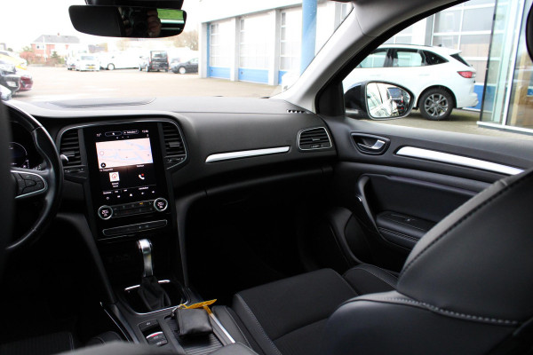 Renault MEGANE Estate 1.6 E-Tech Plug-In Hybrid 160 Intens | BOSE Audio | Cruise Control | Climate Control | Navigatie | LED |