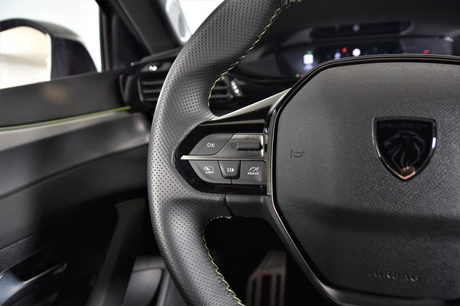 Peugeot 308 SW 1.2 PureTech 130 PK GT - Automaat | 3D Dig. Cockpit | Adapt. Cruise | Stoelverwarming | Camera | PDC | NAV + App Connect | ECC | LM 18'' |