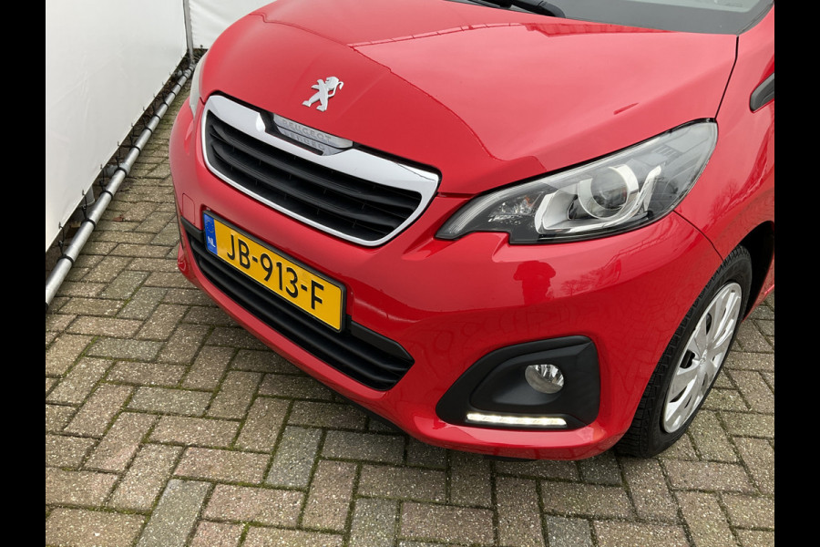 Peugeot 108 1.0 e-VTi 5-deurs Navi Airco led Red Chili Active