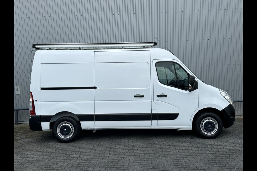 Renault Master T35 2.3 dCi L2H2*HAAK*IMPERIAAL*A/C*CRUISE*TEL*3P*