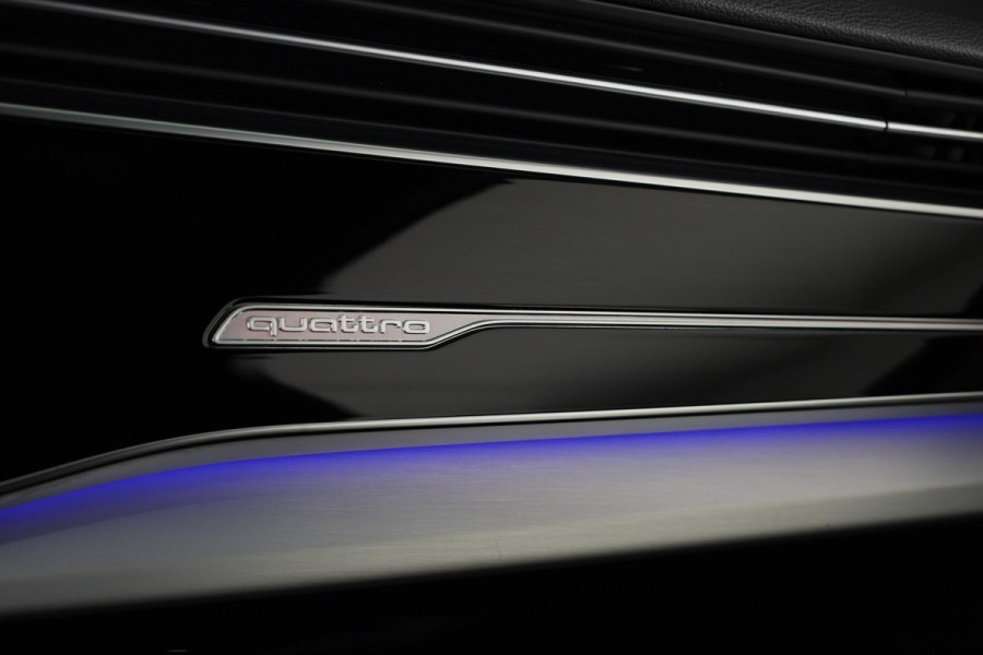 Audi Q7 60 TFSI e quattro Competition 455pk | Panoramadak | Wegklapbare trekhaak | B&O Soundsystem | Laser led verlichting