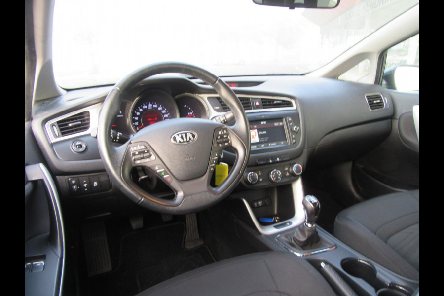 Kia cee'd Sportswagon 1.0 T-GDi ComfortPlusLine Navigator (occasion)