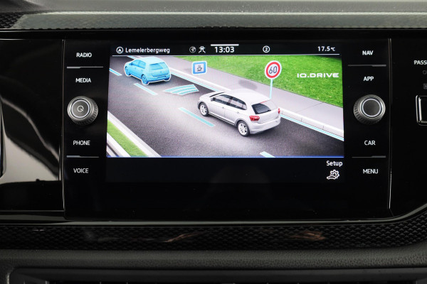 Volkswagen Polo 1.0 TSI Life Business 95PK | Navigatie | Parkeersensoren | Parkeercamera |