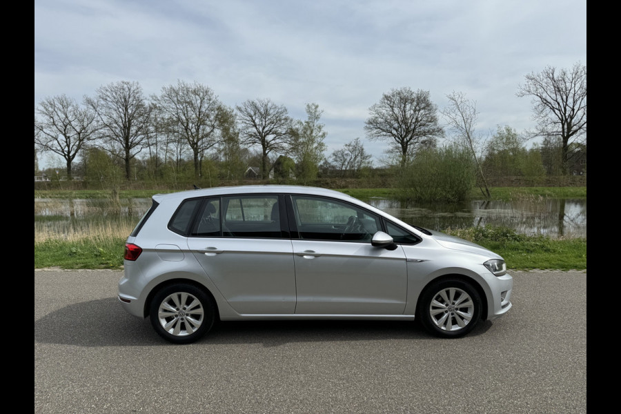 Volkswagen Golf Sportsvan 1.0 TSI Comfortline * NiEUWSTAAT * 1 EiGENAAR! ECC!