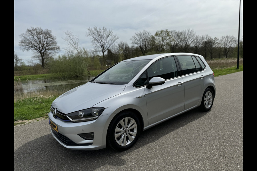 Volkswagen Golf Sportsvan 1.0 TSI Comfortline * NiEUWSTAAT * 1 EiGENAAR! ECC!